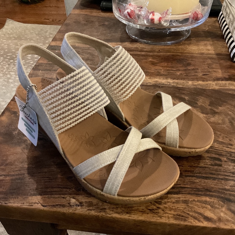 Sketchers Beverlee Wedge Sandals